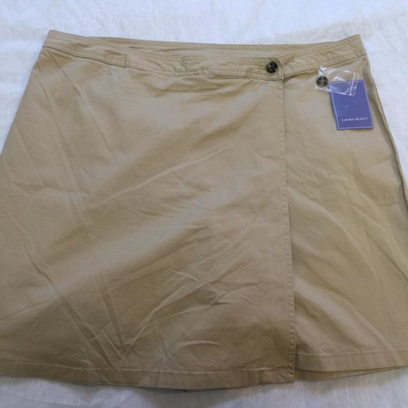 🌼🌼🌼 NWT LAURA SCOTT WOMENS WRAP SKIRT SKORT WITH BUILT SHORTS SIZE 16 🌼🌼🌼 - Picture 1 of 9
